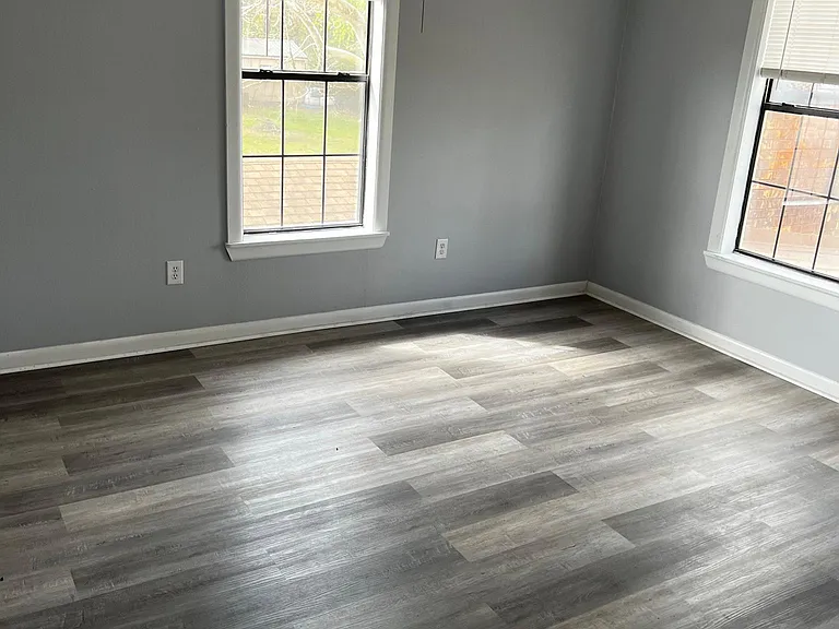 505 Country Club Rd — Photo 6