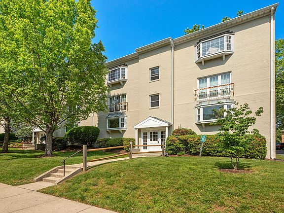 3rd image of 2919 Willston Pl Suite 142