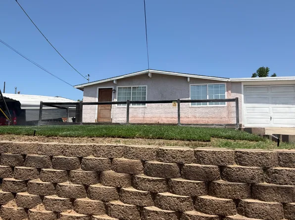 9712 Saint George St, Spring Valley, CA 91977