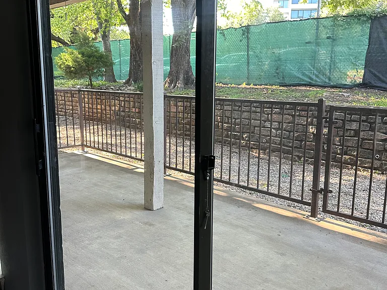 2505 Wedglea Dr #109 — Photo 8