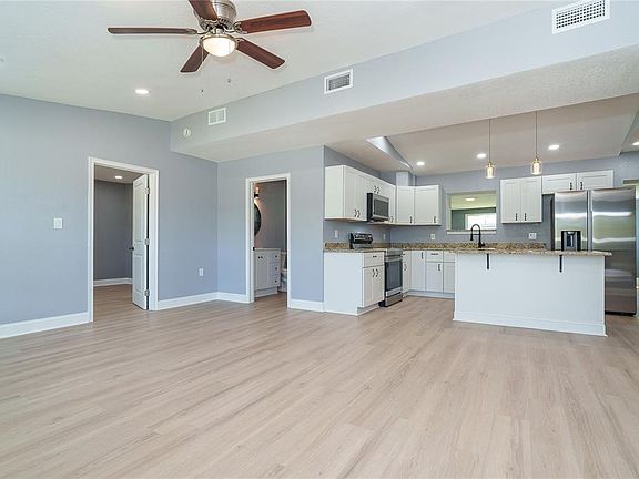 2nd image of 9080 Griggs Rd