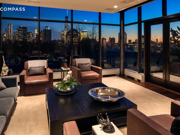 158 Mercer Street image 1 of 19