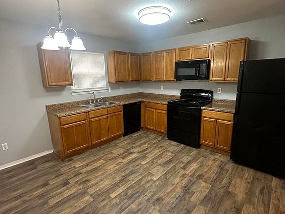 2nd image of 6192 E Ridley St