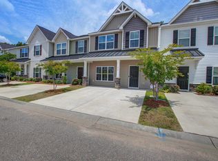 212 Swallowtail Ln, Goose Creek, SC 29445