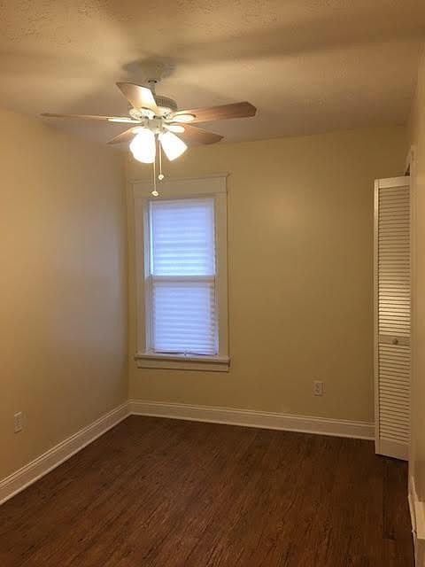 1st image of 3487 W 50th St #Up