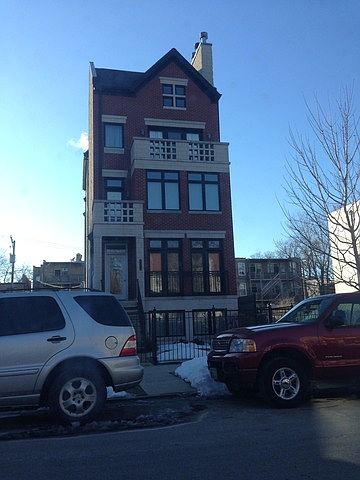 1st image of 6526 S Woodlawn Ave #2
