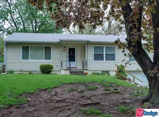 5812 Hamilton St, Omaha, NE 68132