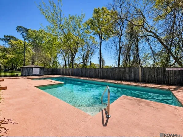 1825 S Brightside View Dr APT B, Baton Rouge, LA 70820