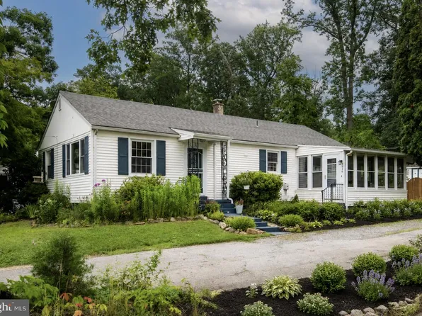 1306 Blackhorse Hill Rd, Coatesville, PA 19320