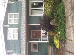 7024 19th Ave NE, Seattle, WA 98115