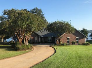 1319 Eagle Point Dr, Farmerville, LA 71241