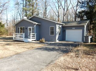 13106 Lubke Rd, New Buffalo, MI 49117