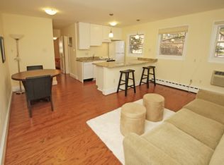4597 Macarthur Blvd NW APT 2, Washington, DC 20007