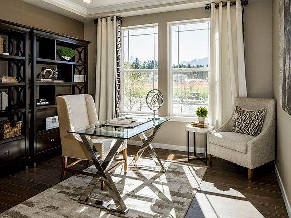 Main Floor Flex Room