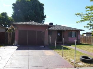 2214 Somerset Dr, Stockton, CA 95205