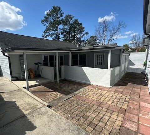 3rd image of 1410 N Druid Hills Rd NE