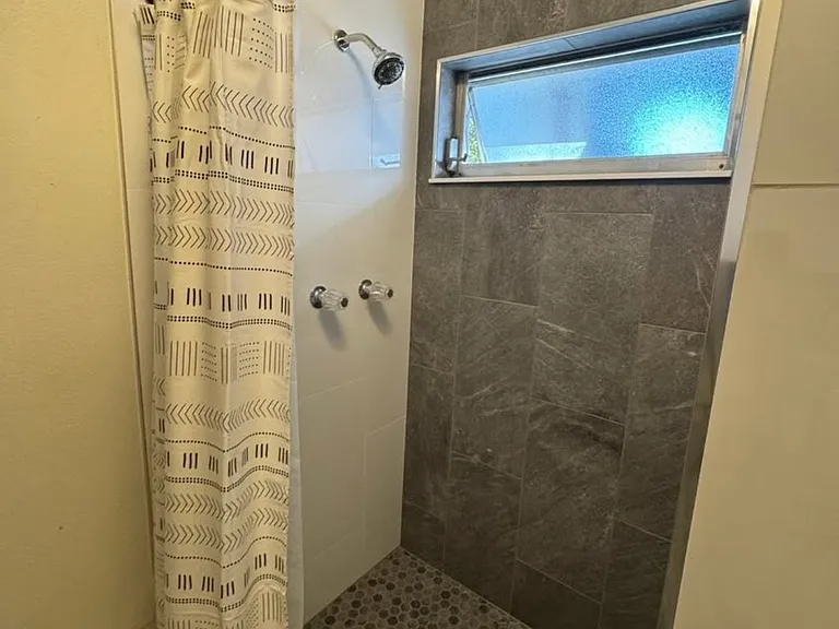 2948 Catherine Dr — Photo 15