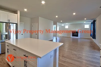 6810 NE 16th Ave — Photo 18