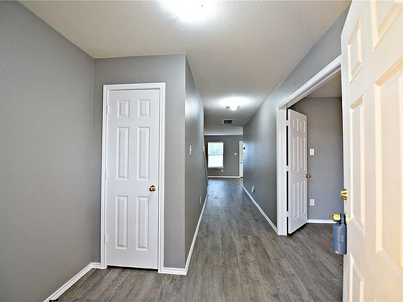3rd image of 802 Rubles Ct