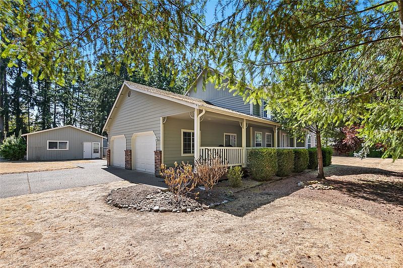 2nd image of 8208 243rd Street Ct E