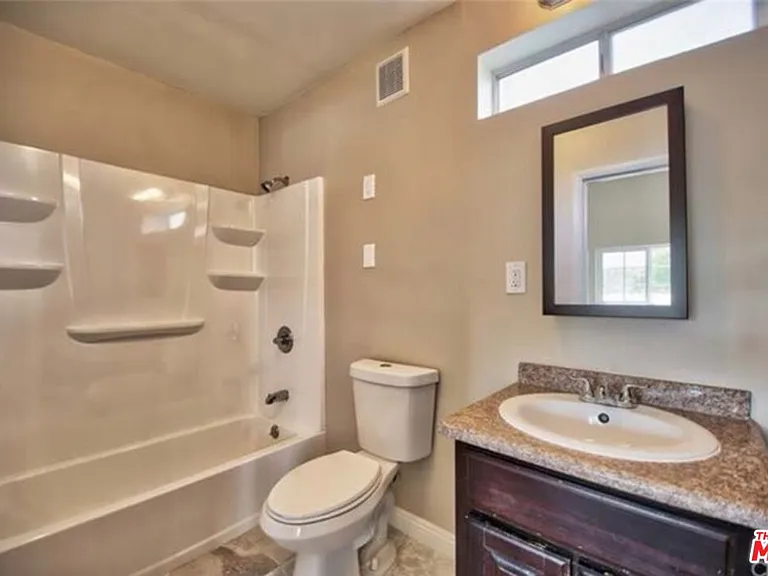 1529 Tremont St #1/2 — Photo 10