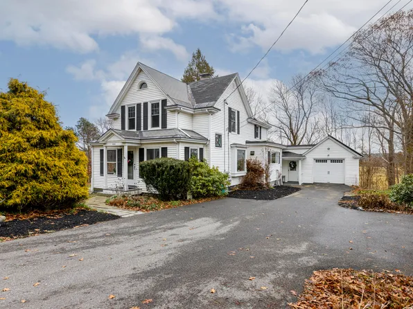 1000 Sawyer Road, Cape Elizabeth, ME 04107