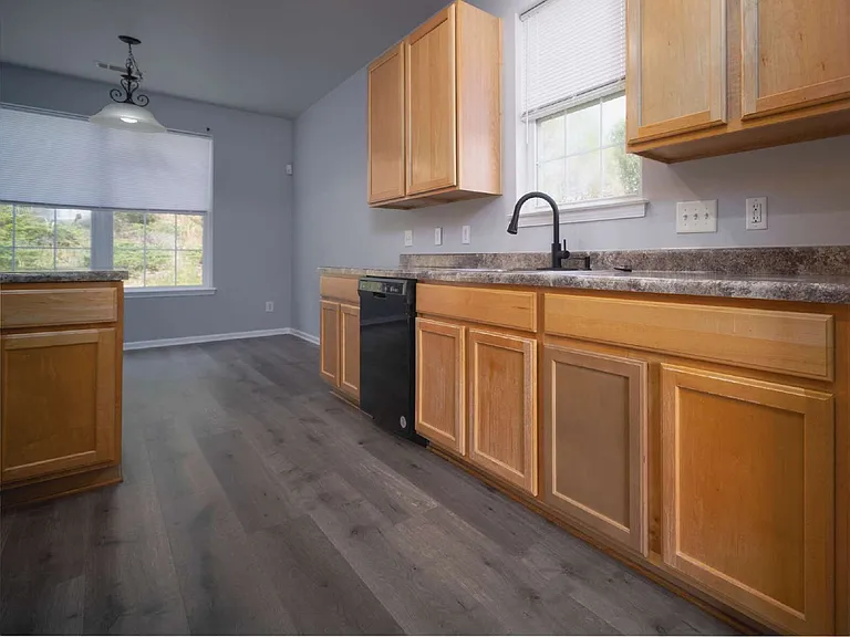 1030 Boxelder Ln — Photo 11