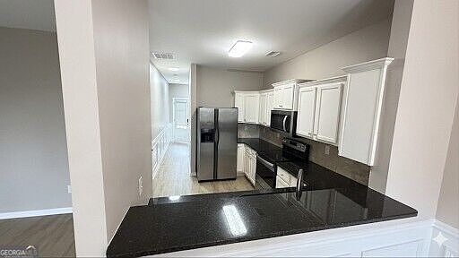 4th image of 3116 Garrard Pl #7