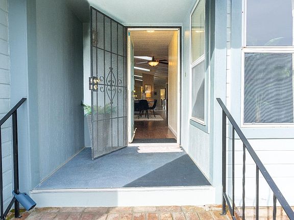 5th image of 210 Julie Place