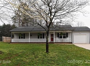 661 Blossom Hill Rd, Lincolnton, NC 28092
