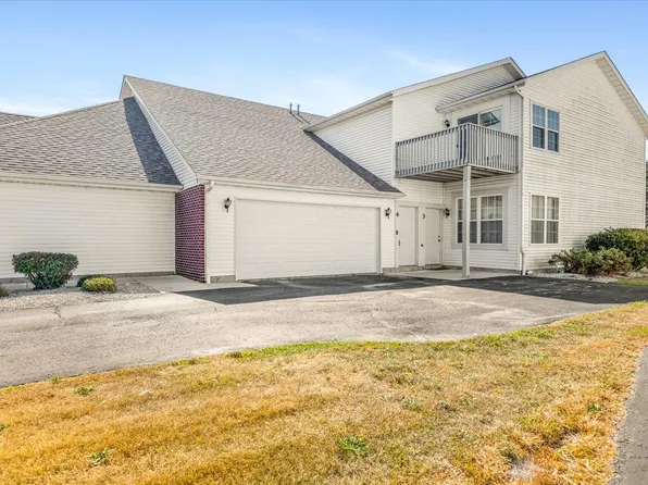 10152 Monarch Rd Unit 4, Roscoe, IL 61073