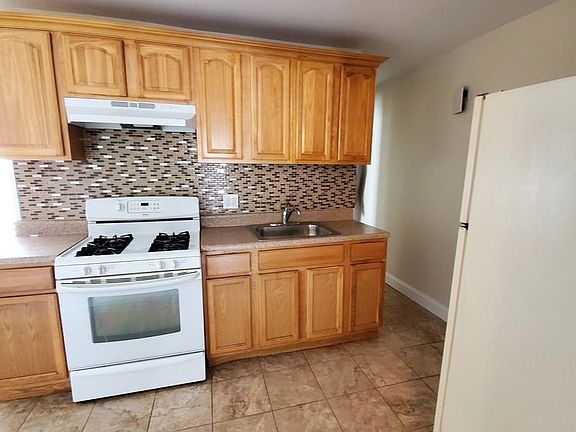 2nd image of 28-49 46th St #1F