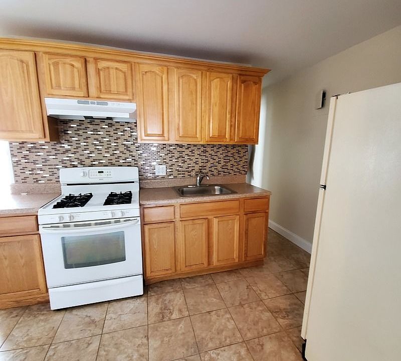 1st image of 28-49 46th St #2F