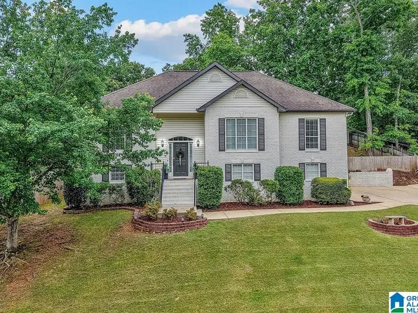 543 Fieldstone Dr, Helena, AL 35080