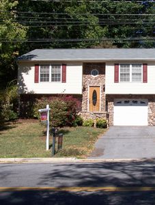 134 W Criser Rd, Front Royal, VA, 22630