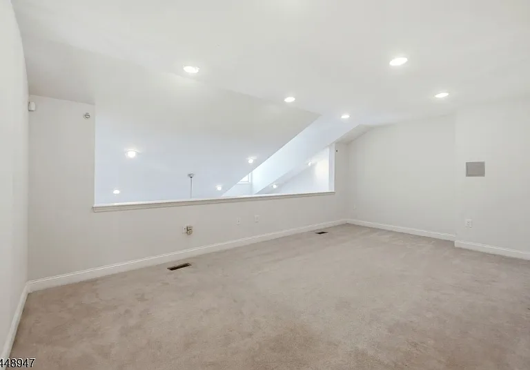 408 Donato Cir — Photo 24