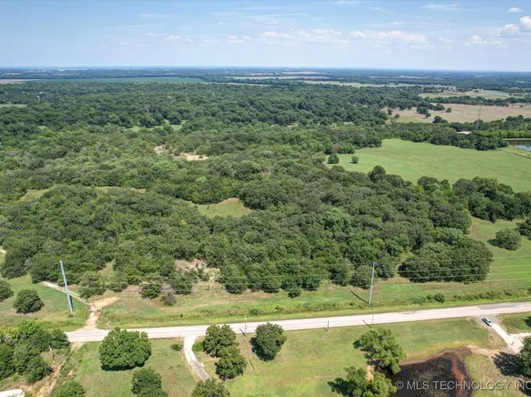 S 353rd East Ave, Coweta, OK 74429