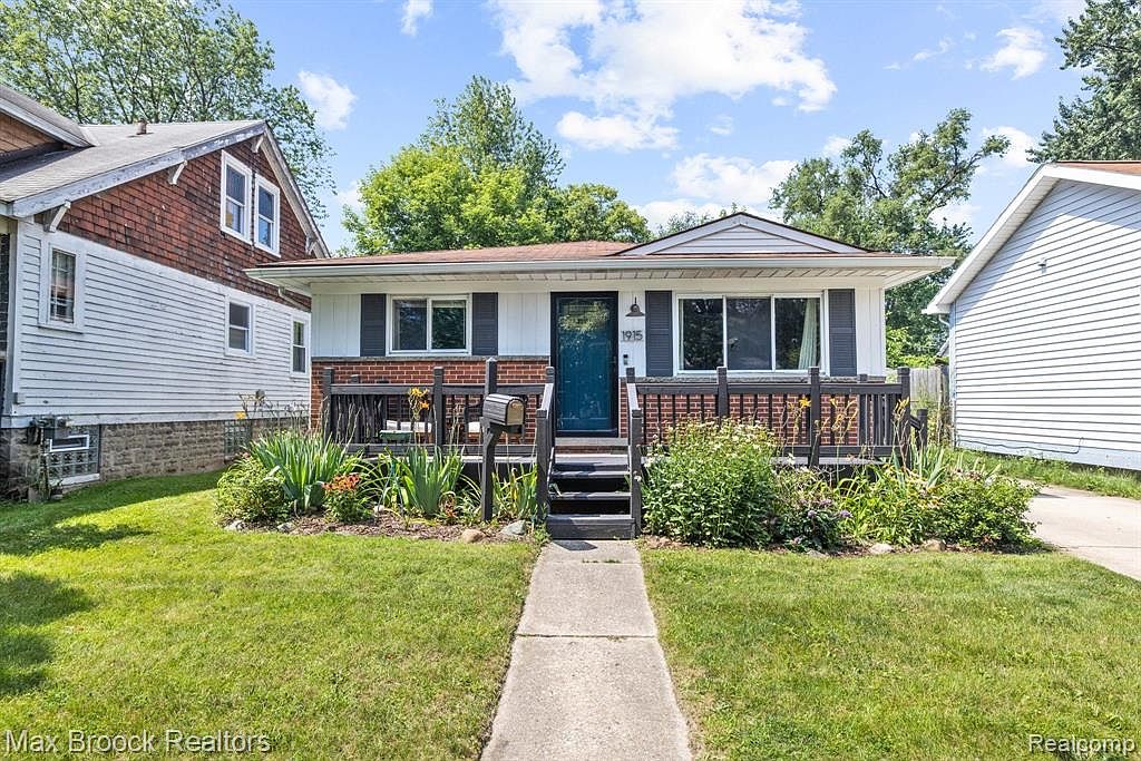 1915 Pilgrim St, Ferndale, MI 48220 MLS 20230066684 Zillow