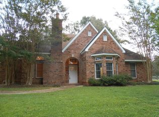 2110 Allen Rd, Smithdale, MS 39664