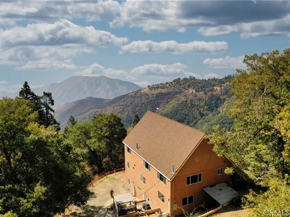 2745 Deer Creek Dr, Running Springs, CA 92382