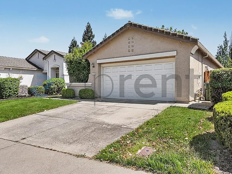 1773 Atwell St — Photo 4