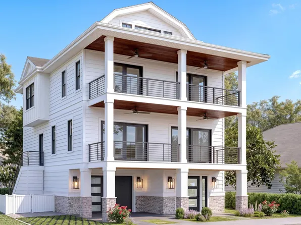 31 N Essex Ave, Margate, NJ 08402
