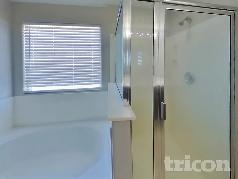 31333 N Cavalier Dr — Photo 11