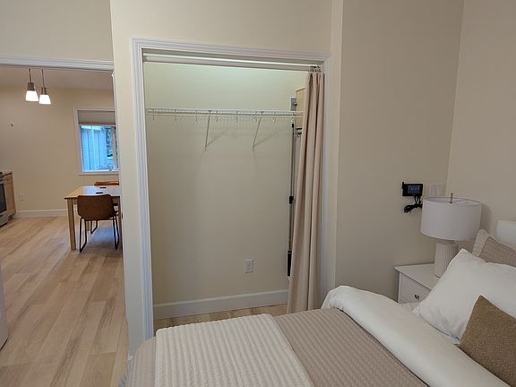5th image of 21809 NE 91st Cir