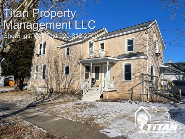 30 E 10th St #B, Fond Du Lac, WI 54935