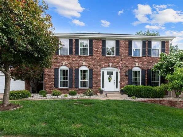 2854 Championship Blvd, Saint Louis, MO 63129