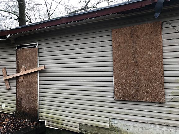 5th image of 361 Paines Ave NW