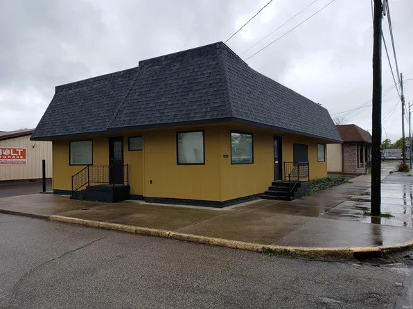 206 N Grant St, Peru, IN 46970