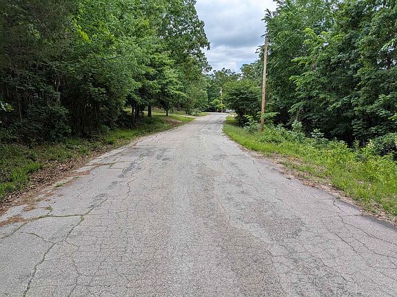 5th image of Lakeside Drive Ozark Acres