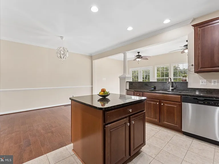 41712 Cynthia Ter — Photo 14